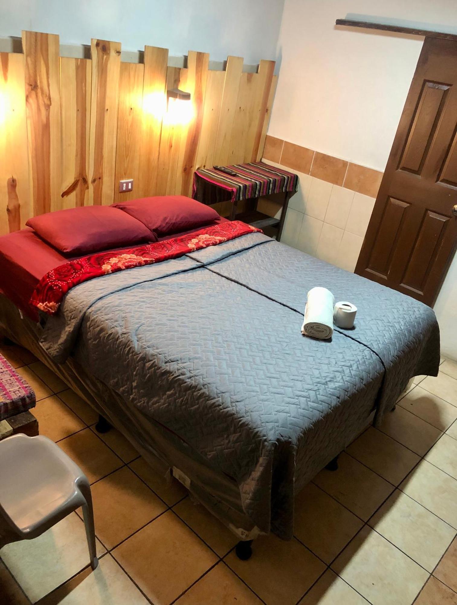 Hostal Choja Κετσαλτενάνγκο Εξωτερικό φωτογραφία